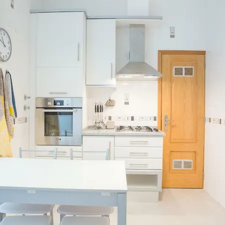 Rent4rest - Downtown Designer's Lisbona